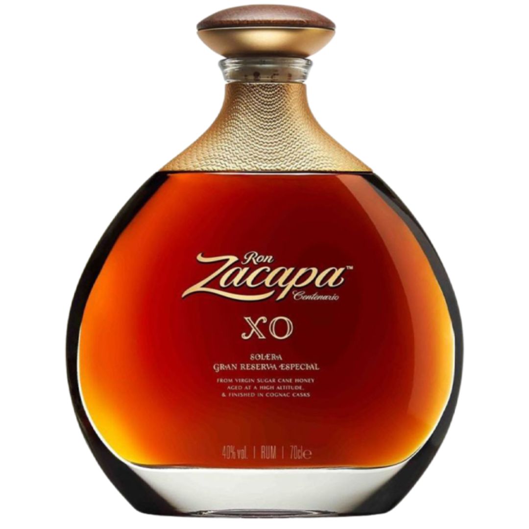 _Ron Zacapa Centenario Xo Ron Zacapa Centenario Xo Il rum agricolo, a differenza del rum industriale, utilizza la fermentazione e la distillazione del puro succo di canna da zuccheroRon Zacapa Centenario Xo Il rum agricolo, a differenza del rum industriale, utilizza la fermentazione e la distillazione del puro succo di canna da zucchero Ron Zacapa Centenario Xo