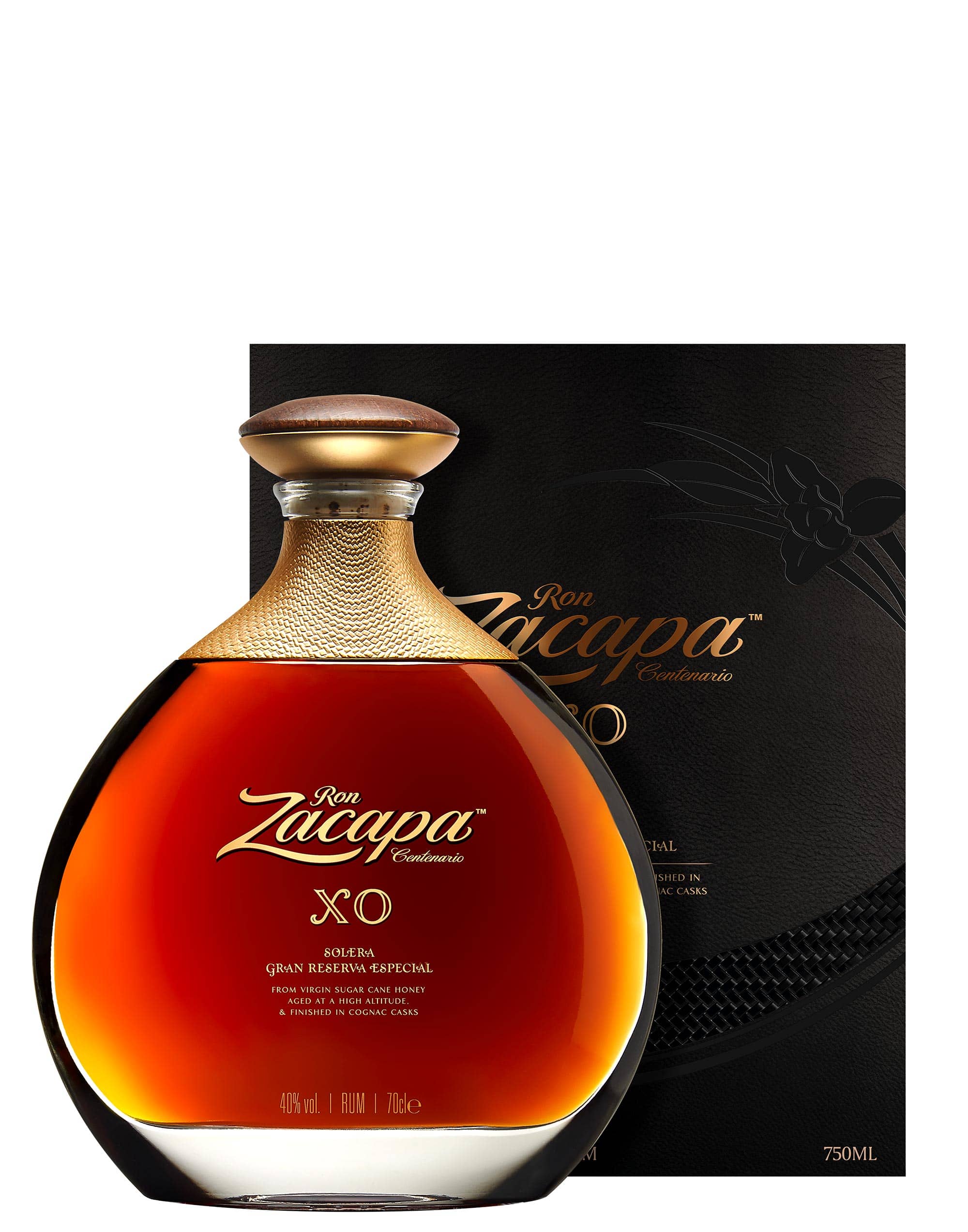 offertaFileFile-88514 Ron Zacapa Centenario Xo Il rum agricolo, a differenza del rum industriale, utilizza la fermentazione e la distillazione del puro succo di canna da zucchero